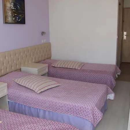 Otel Esat 3*