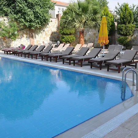 Esat Hotel 3*