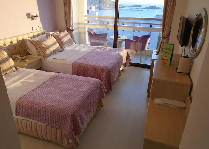 Esat 3* Kusadası