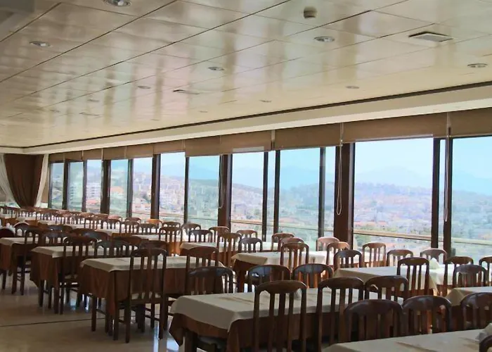 Hotell Esat Kusadası