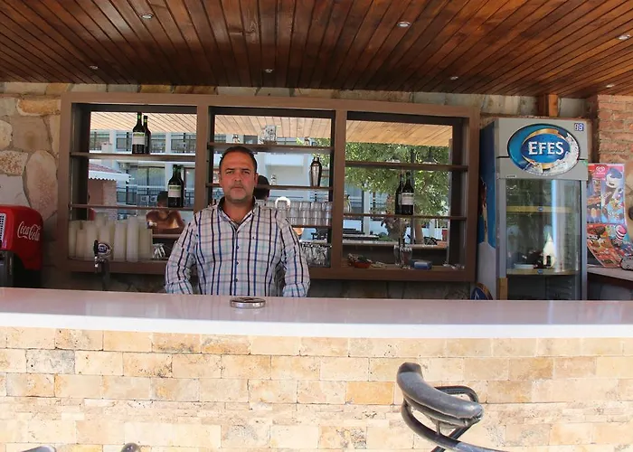 Hotell Esat 3*