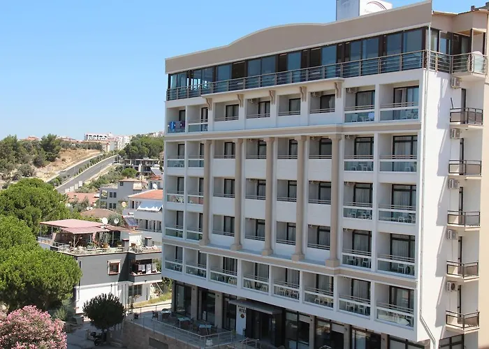 Hotell Esat Kusadası