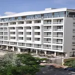 Esat Kusadası