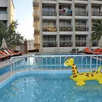 Esat Hotel 3*