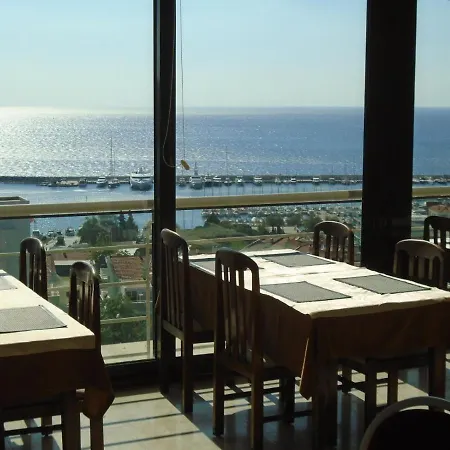 Esat Hotel 3*