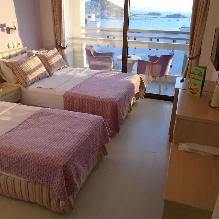 Esat 3* Kusadası