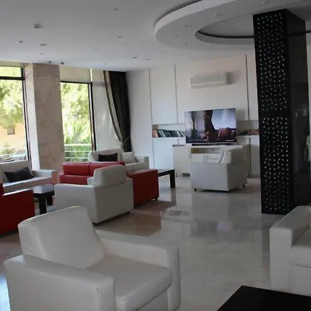 Esat Hotel Kusadası