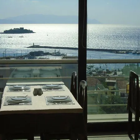Esat Hotel Kusadası